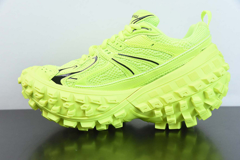 BC DEFENDER RUBBER PLATFORM SNEAKERS
