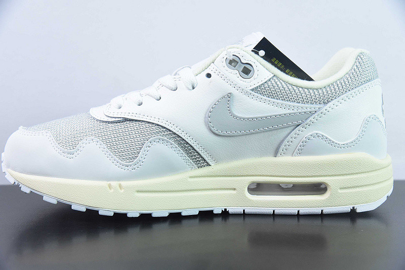 Nike PATTA X AIR MAX 1 