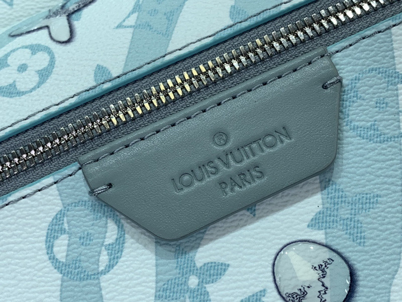 LVT PURSE