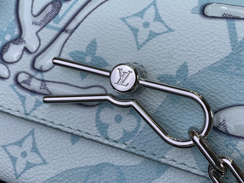 LVT PURSE