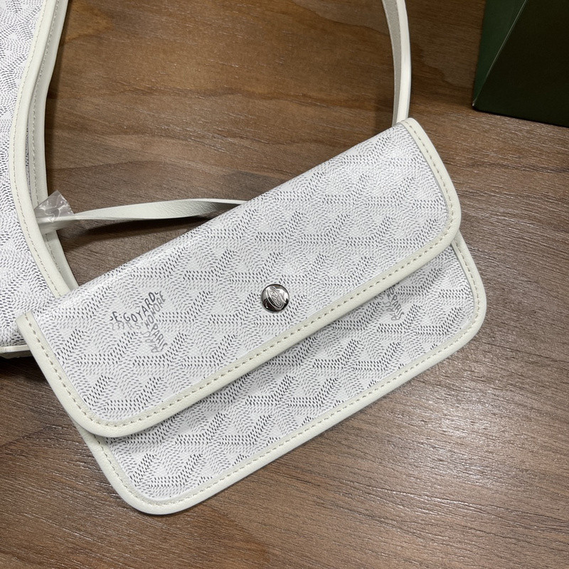Go*ard purse