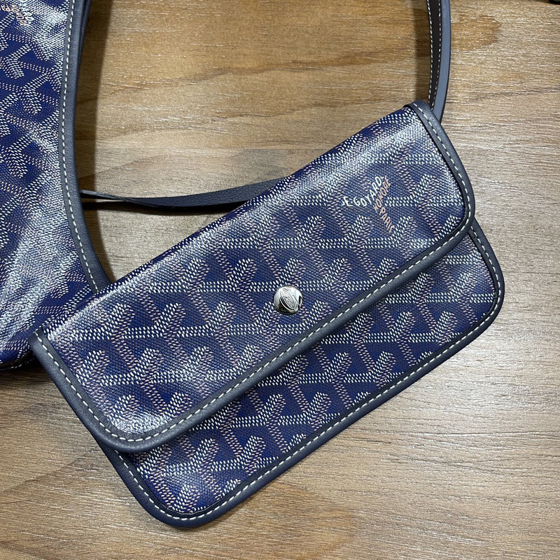Go*ard purse