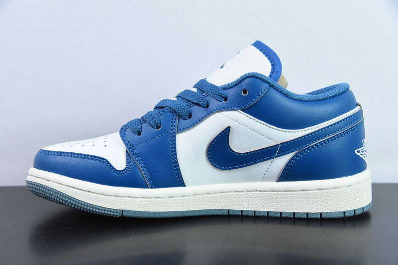 Air Jordan 1 Low 