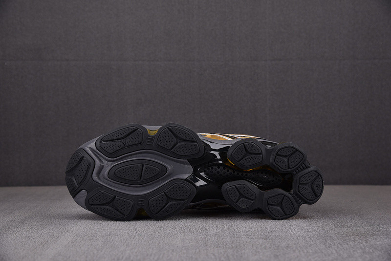 ASICS Gel Quantum Kinetic 