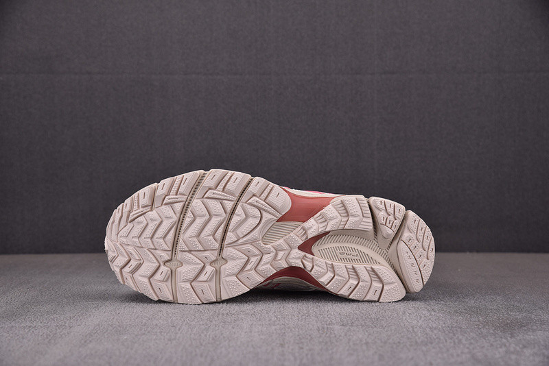 ASICS Gel‑Kahana 8 