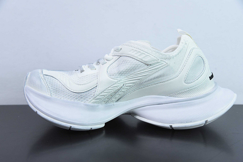 BC XL SNEAKERS
