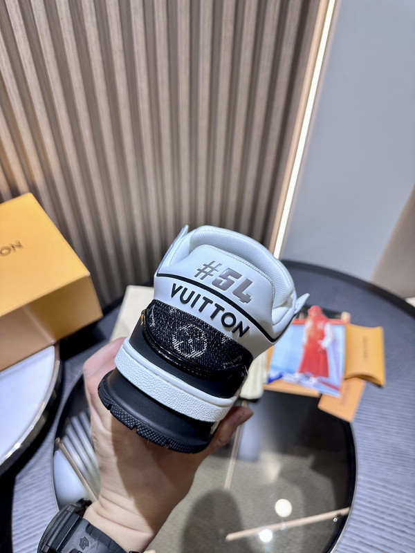 LVT SNEAKERS