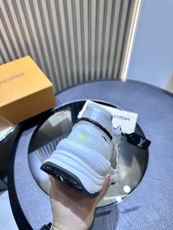 LVT SNEAKERS