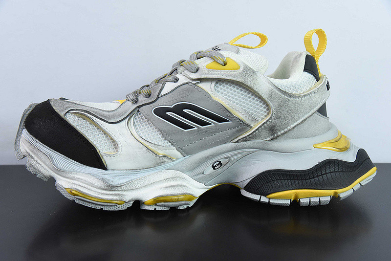 BC XL SNEAKERS