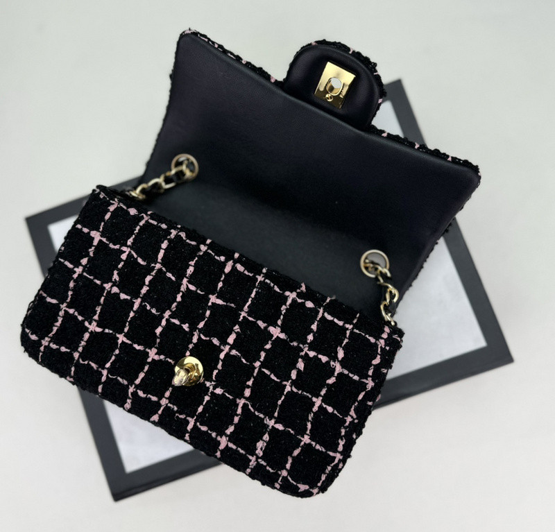 Ch*el purse