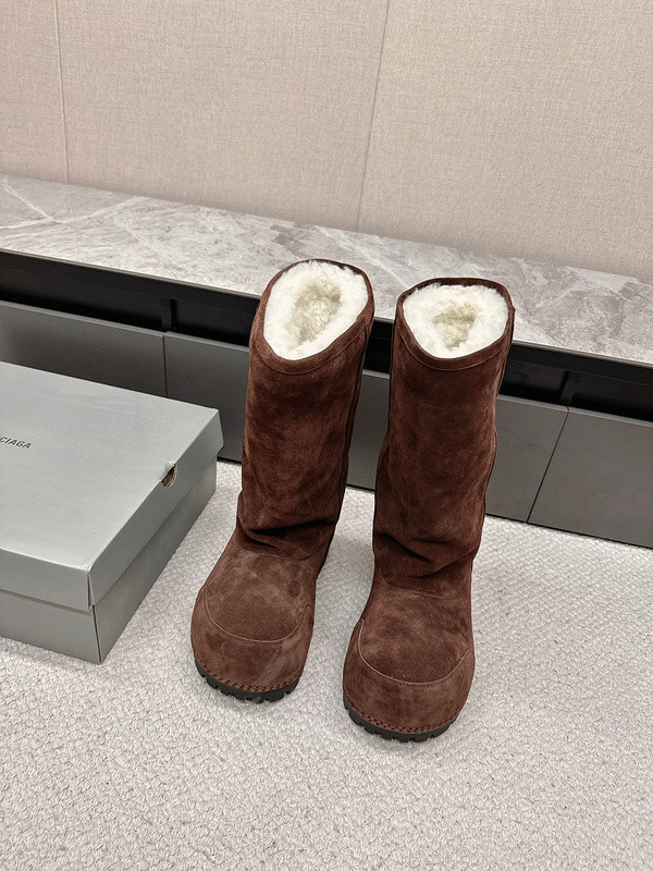 BC BOOTS