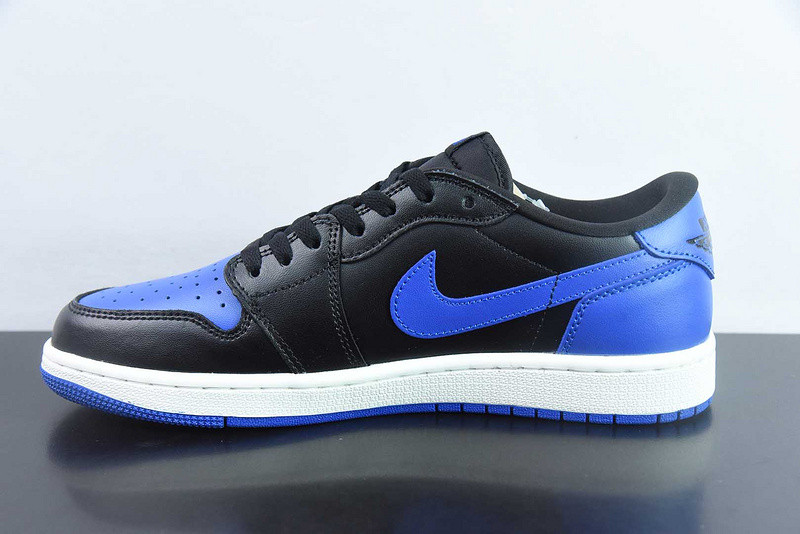Air Jordan 1 Low 
