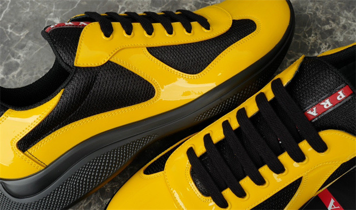 PR SNEAKER