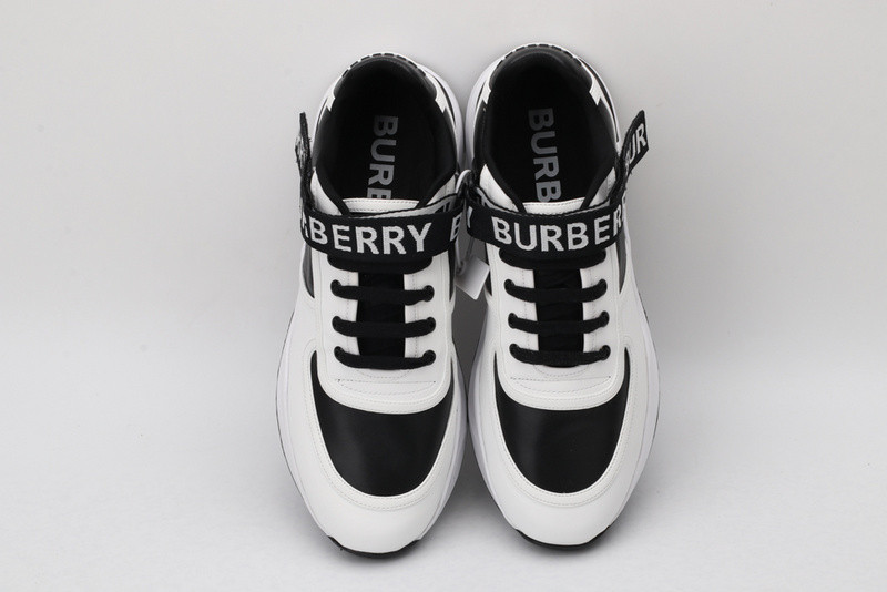 Burberry Sneaker