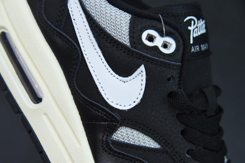 NIKE PATTA X AIR MAX 1 