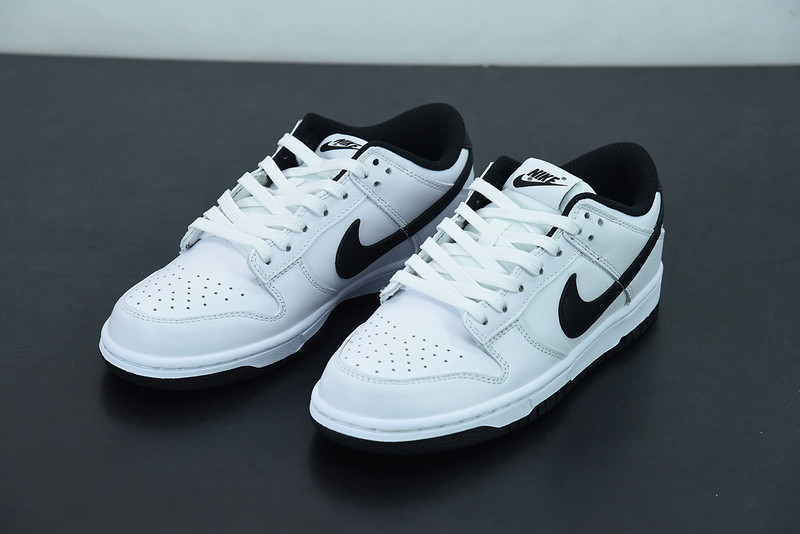 NIKE SB DUNK LOW WHITE BLACK DD1503-113