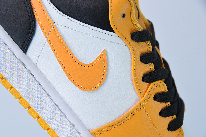 Air Jordan 1 Low “Taxi” 553558-701