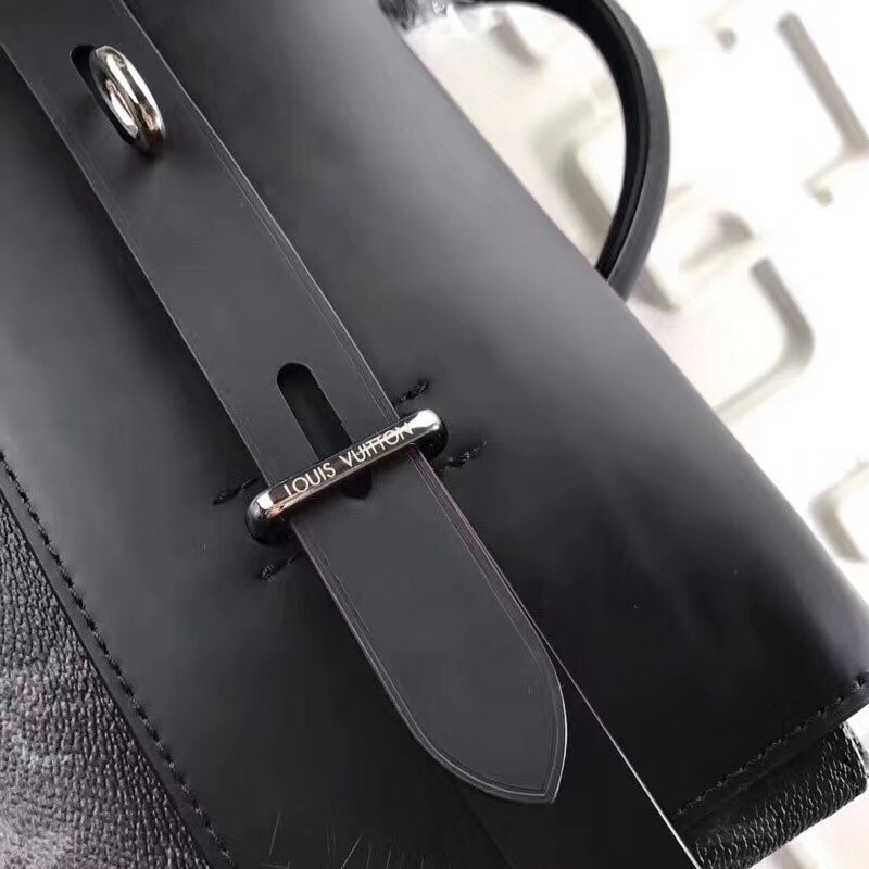 LVT PURSE