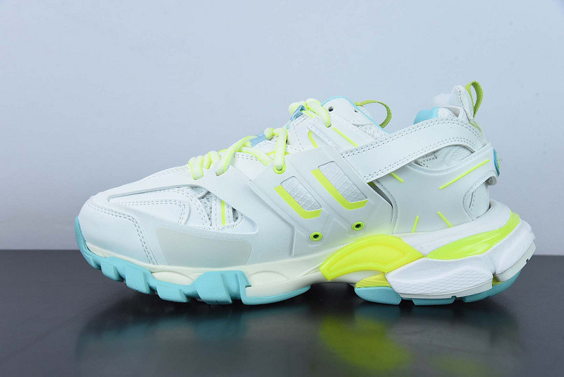 BC TRACK SNEAKER