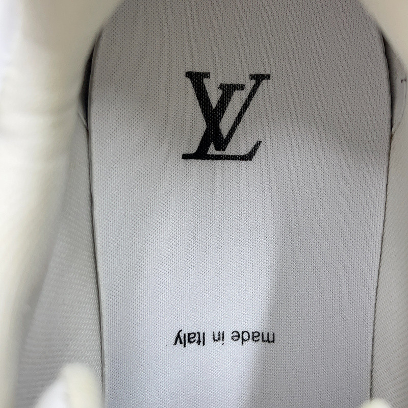 LVT SNEAKERS