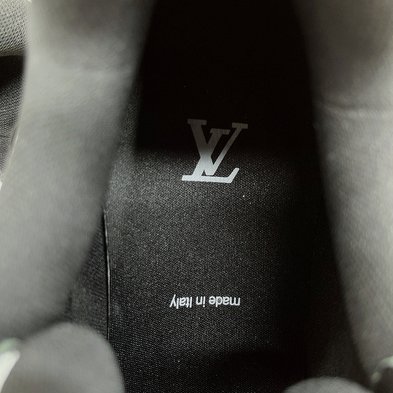 LVT SNEAKERS