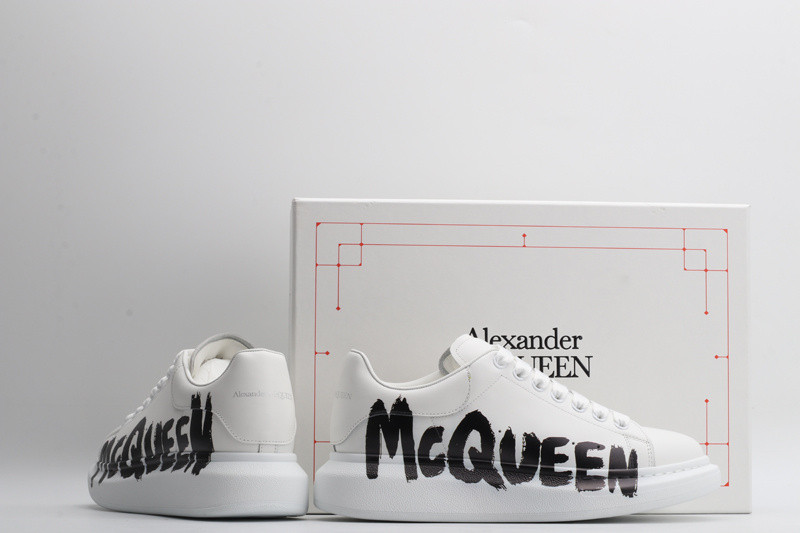 AlexER McEEN SNEAKERS