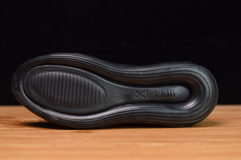 NIKE AIR MAX 720 720 
