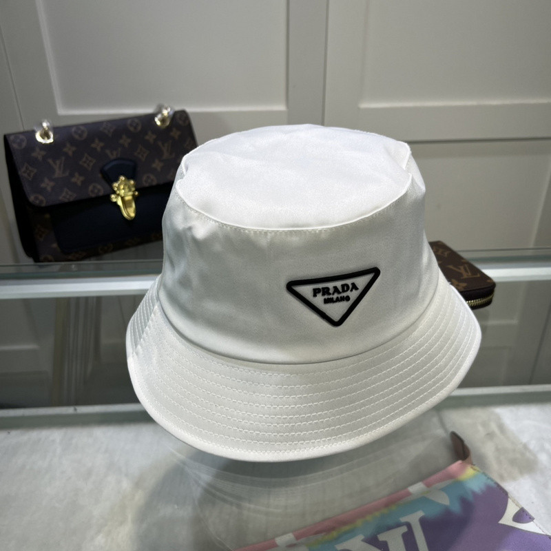 Pra*a hat