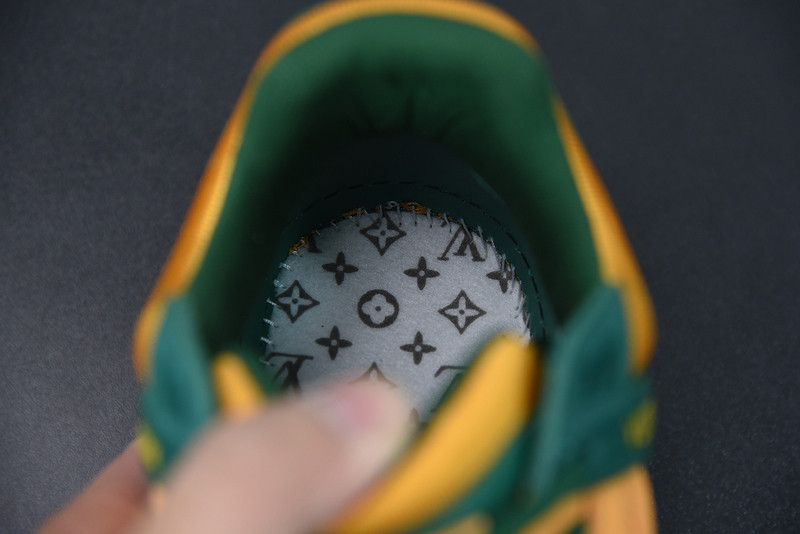 LVT SNEAKERS