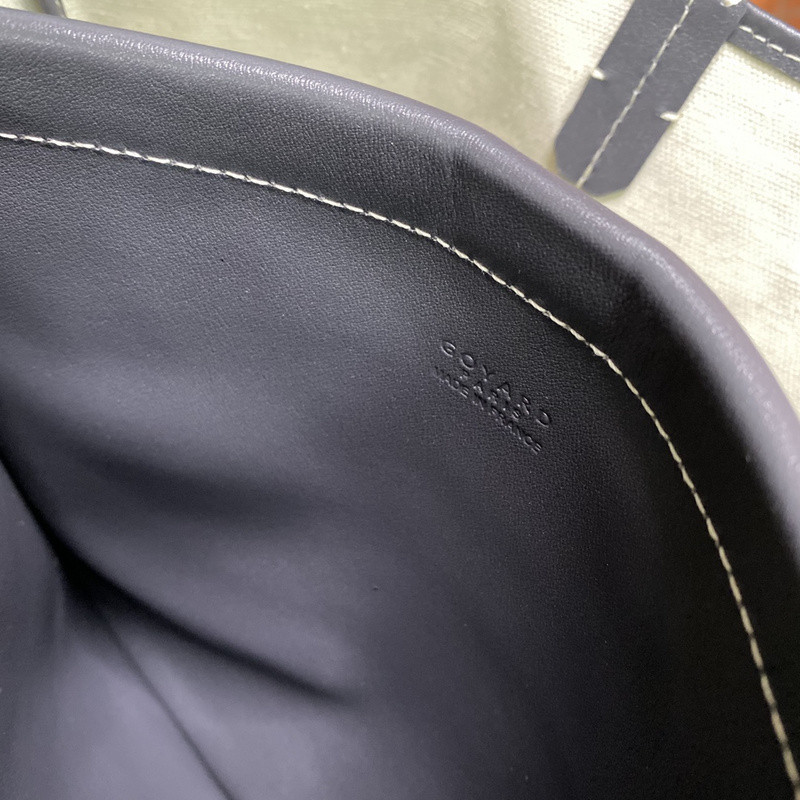 Go*ard purse