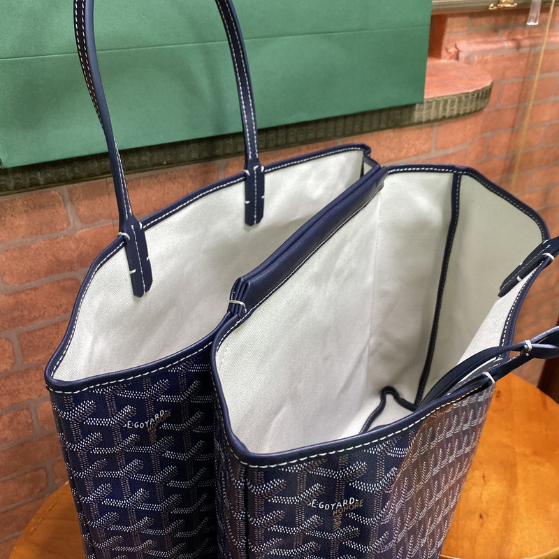 Go*ard purse