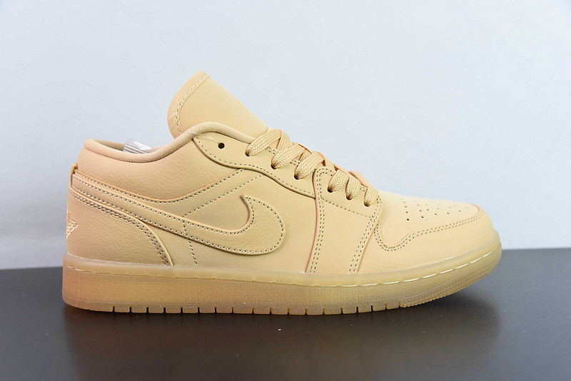 Air Jordan 1 Low “Pale Vanilla” FZ3972-294