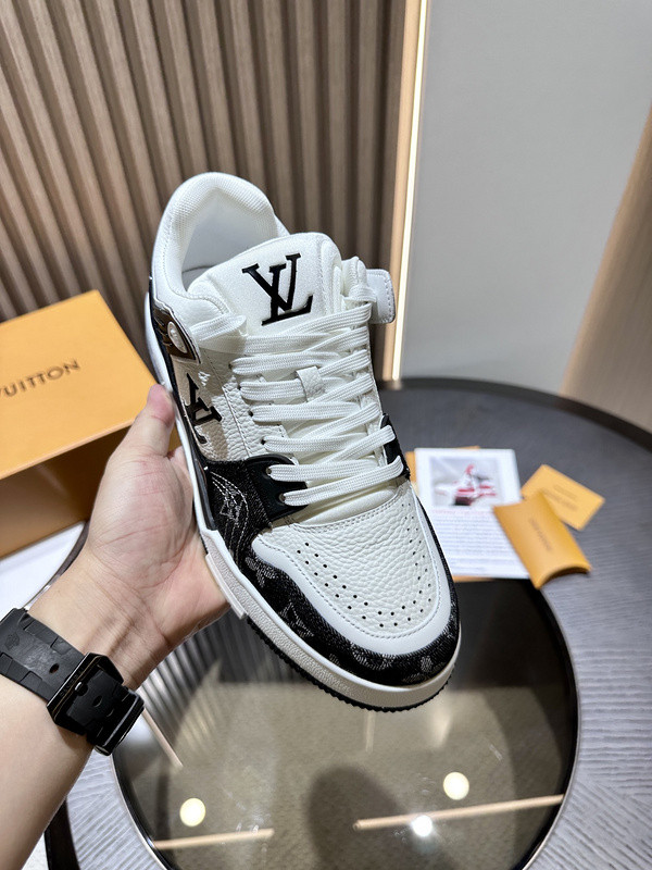 LVT SNEAKERS