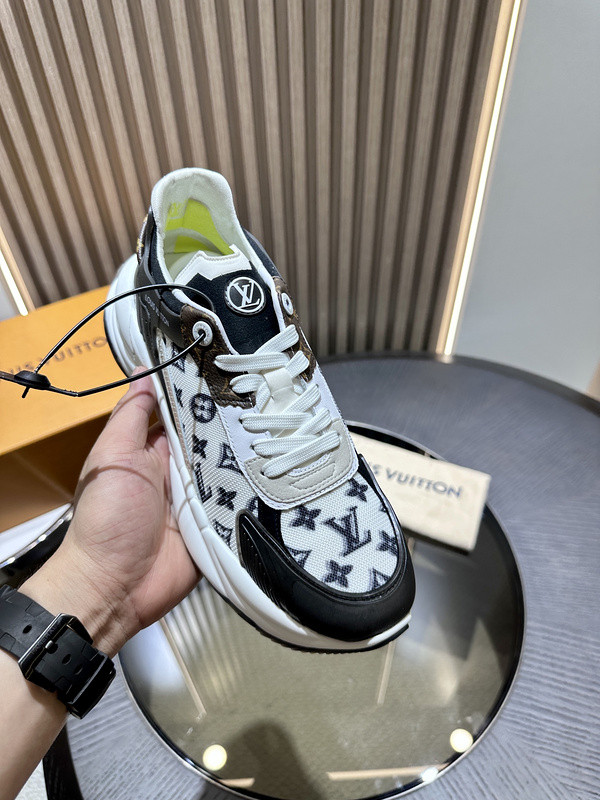 LVT SNEAKERS