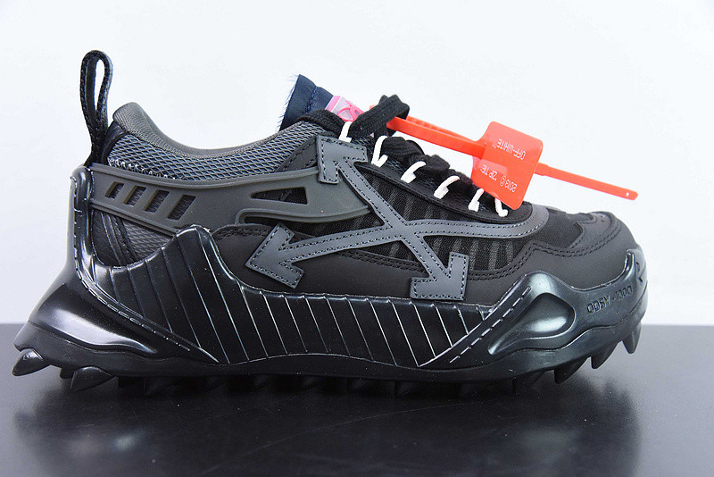 OF C/O ODSY-1000 SNEAKER