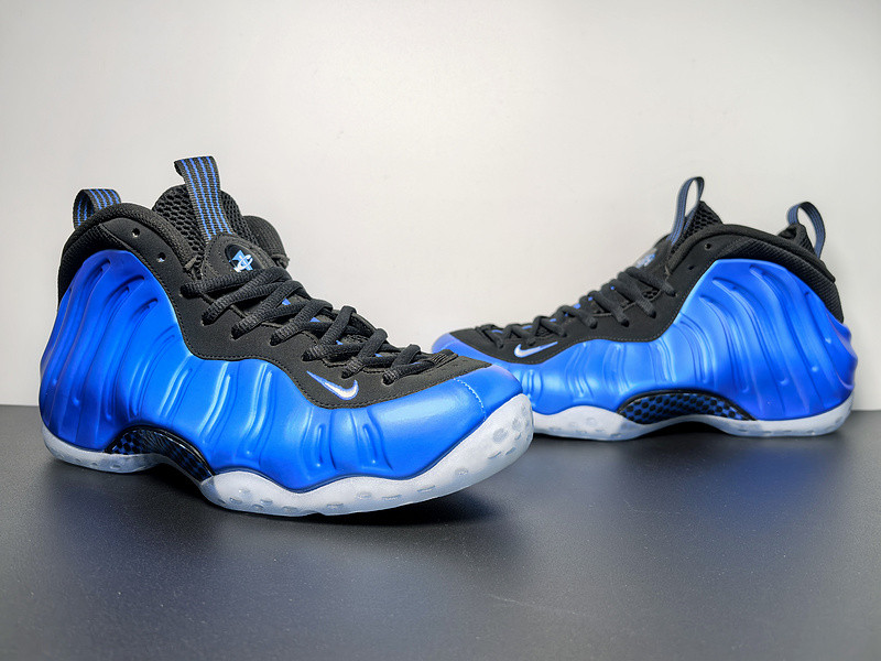 Nike Air Foamposite One “Royal” aka “International Blue”  FQ8181-511
