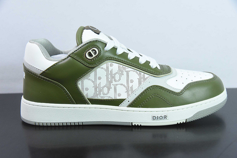 DIO* SNEAKER