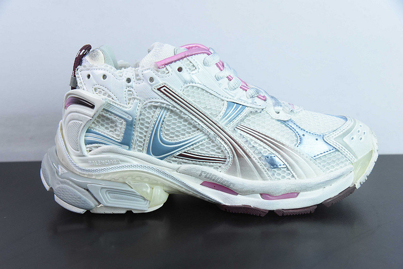 Ba*len*cia*ga runner sneaker
