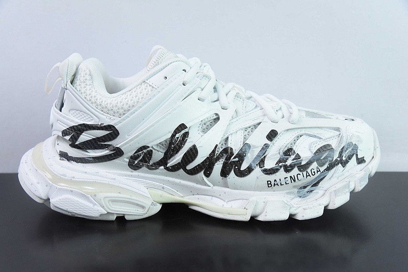 BC TRACK SNEAKER