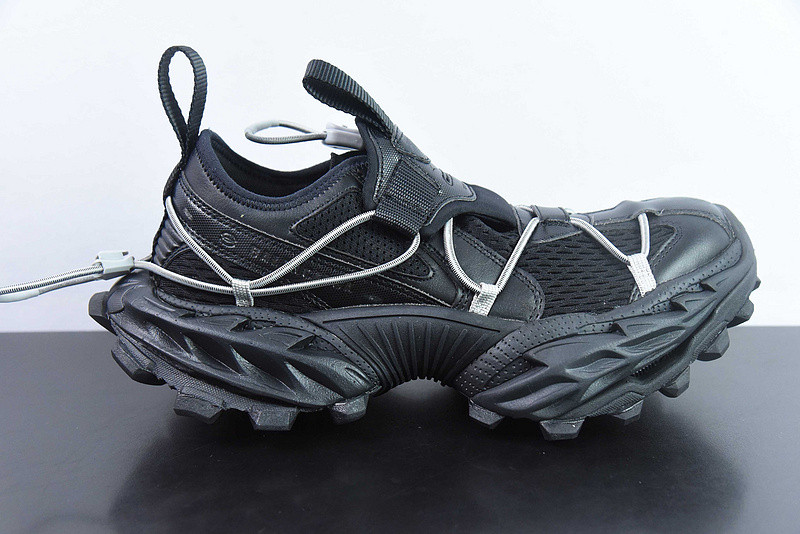 BC XL SNEAKERS