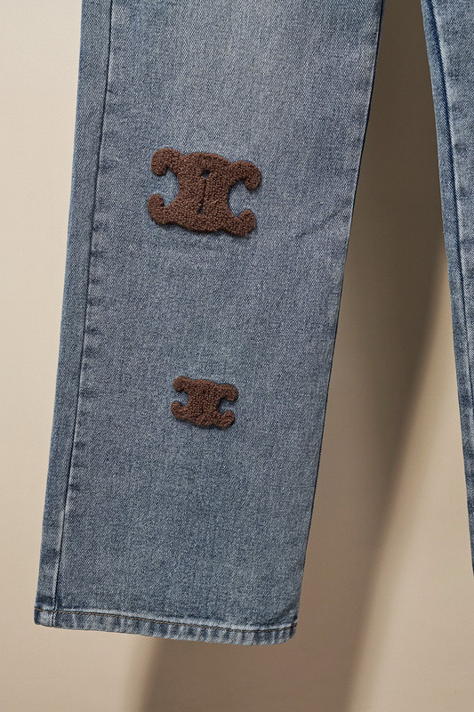 Ce**e clothes