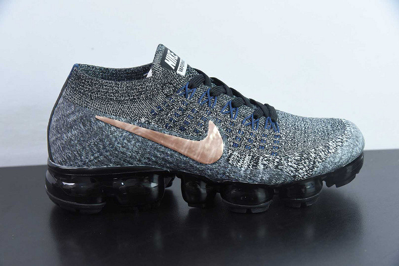 NIKE AIR VAPORMAX 