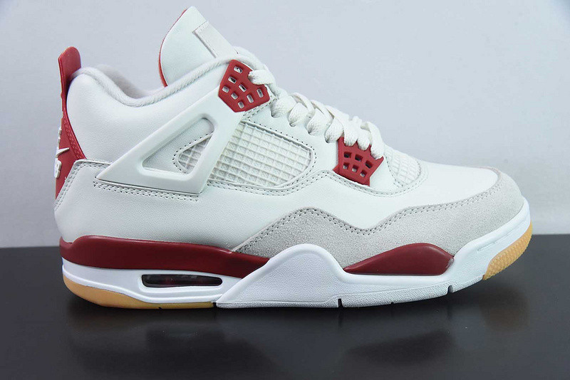 Nike SB x Air Jordan 4 Retro SP 