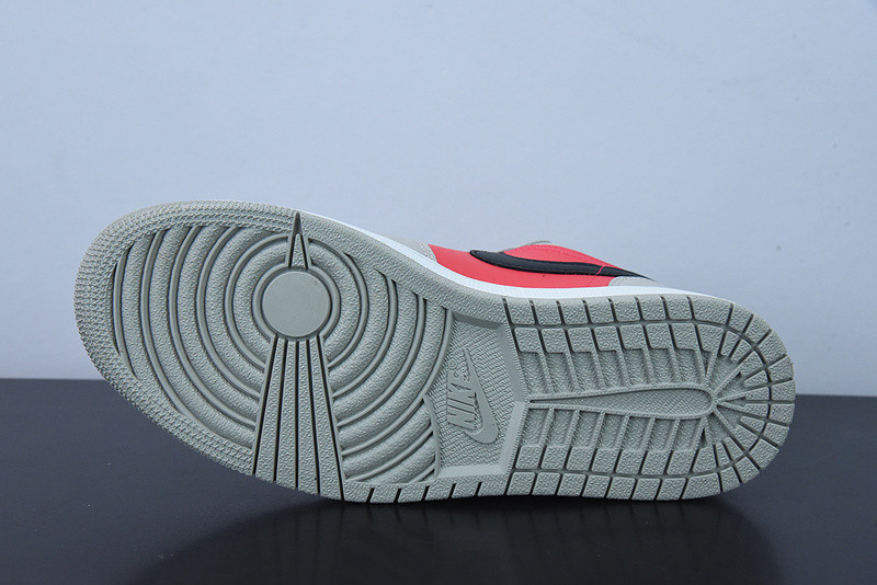 AIR JORDAN 1 RETRO LOW LIGHT IRON ORE SIREN RED DC0774-060