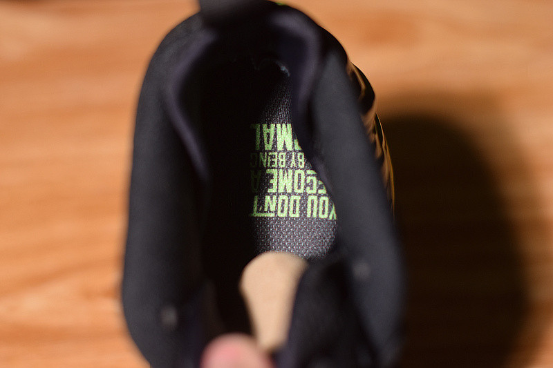 NIKE AIR FOAMPOSITE  ONE PARANORMAN "PARANORMAN" 579771-003