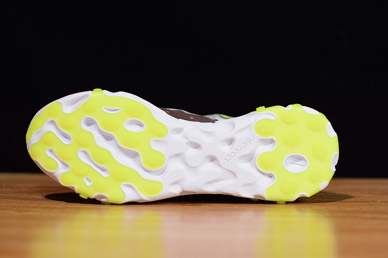 NIKE REACT ELEMENT 87 