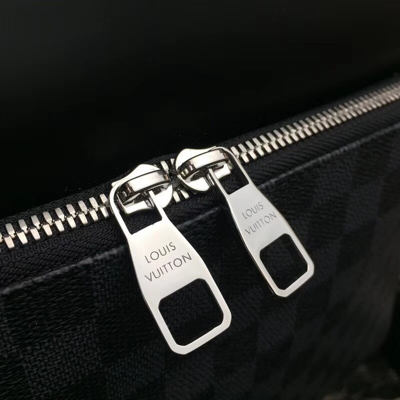 LVT PURSE