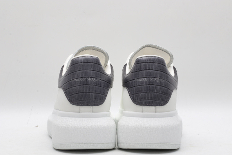 AlexER McEEN SNEAKERS