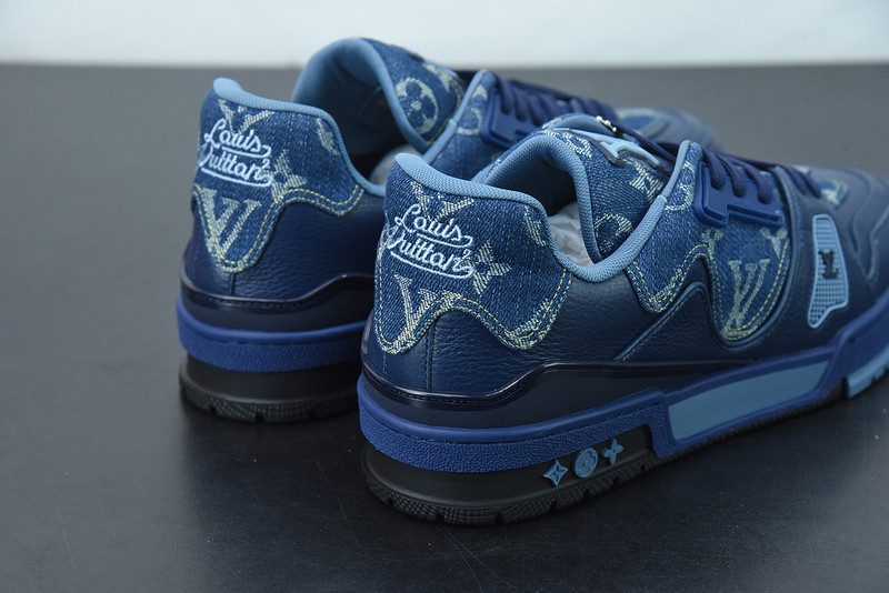 LVT SNEAKERS