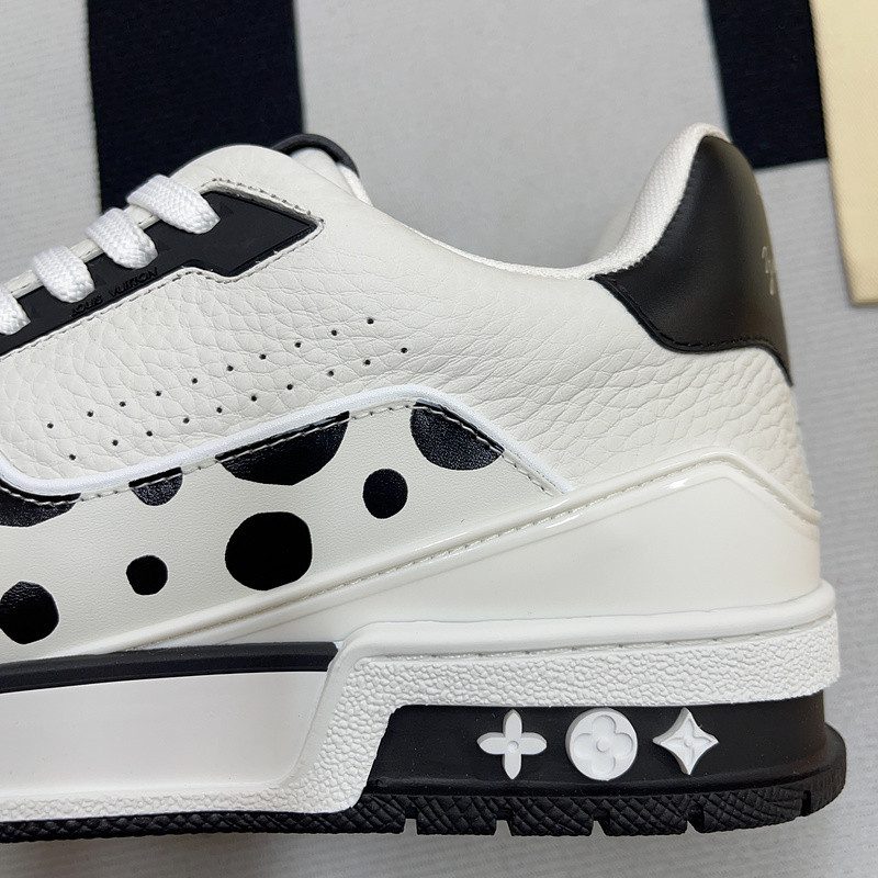 LVT SNEAKERS